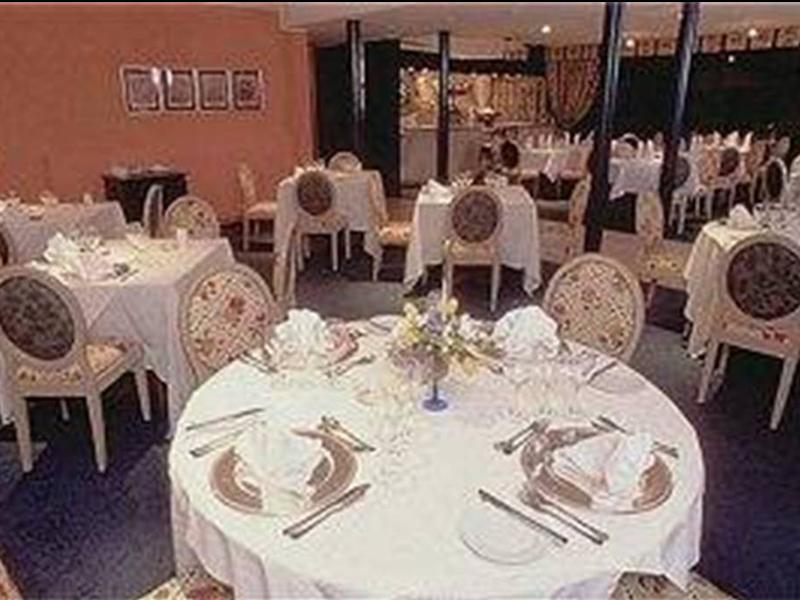帕纳美丽嘉纳普罗维登西亚酒店 圣地亚哥 餐厅 照片